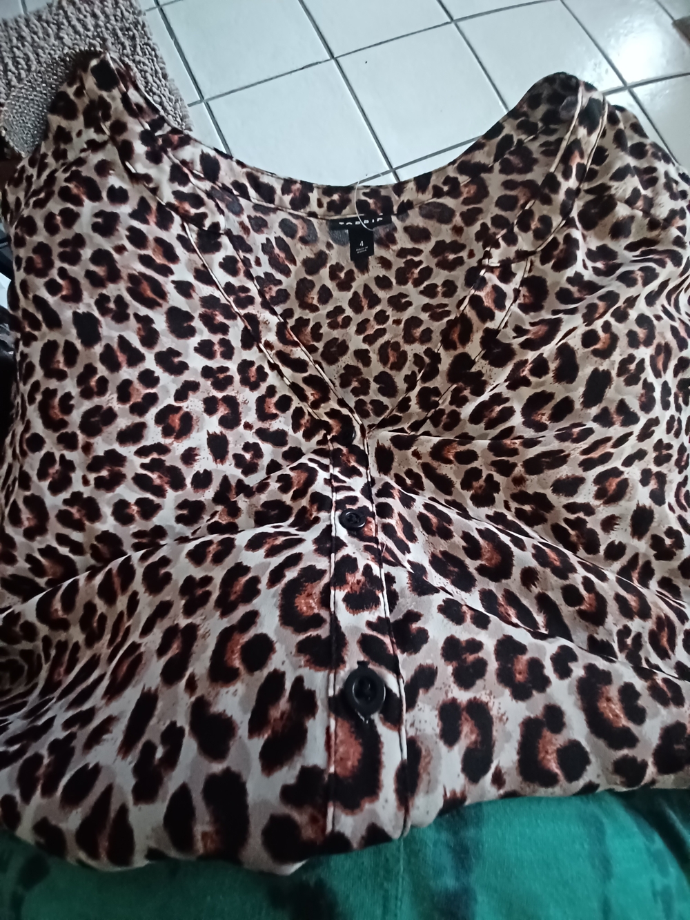 torrid Leopard Print Button-Down Sleeveless Top in Brown and Cream